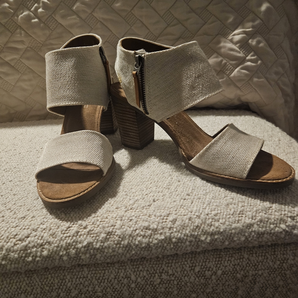 Toms Cream Block Heel Sandals